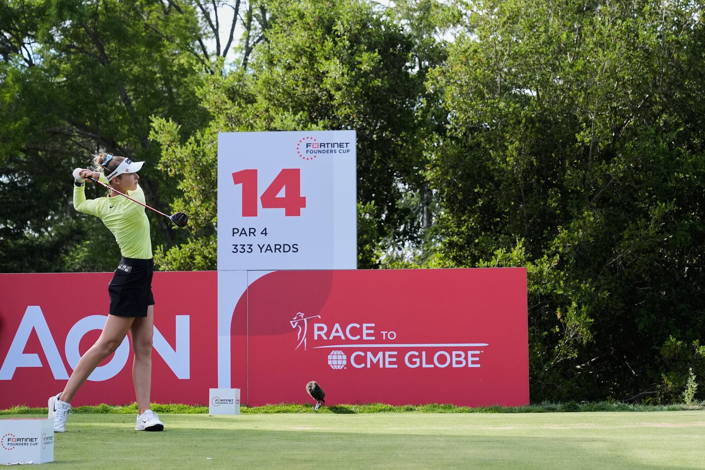 Nelly Korda hits her stride and builds 2-shot lead in Phoenix | iNFOnews.ca