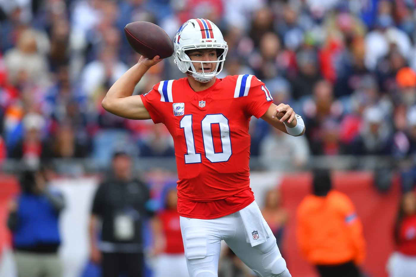 Drake Maye accounts for 5 TDs as Patriots roll past Raiders 45-17 | iNFOnews.ca