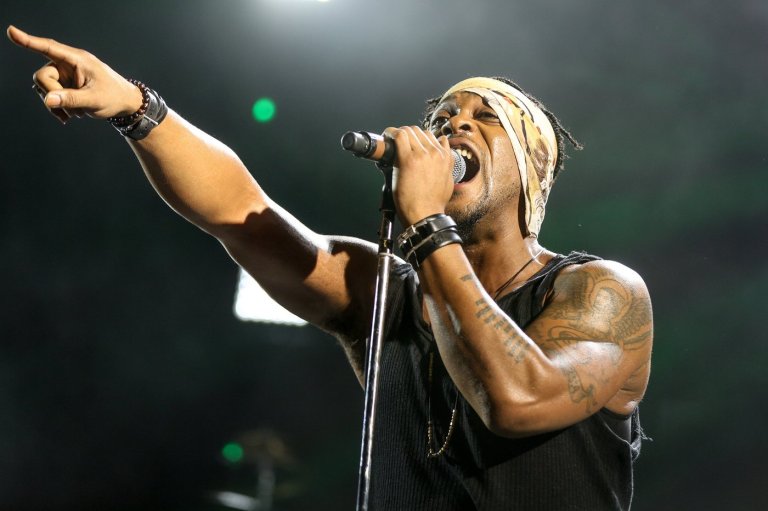 D’Angelo, Grammy-winning R&B singer who became an icon with ‘Untitled (How Does It Feel),’ dies | iNFOnews.ca
