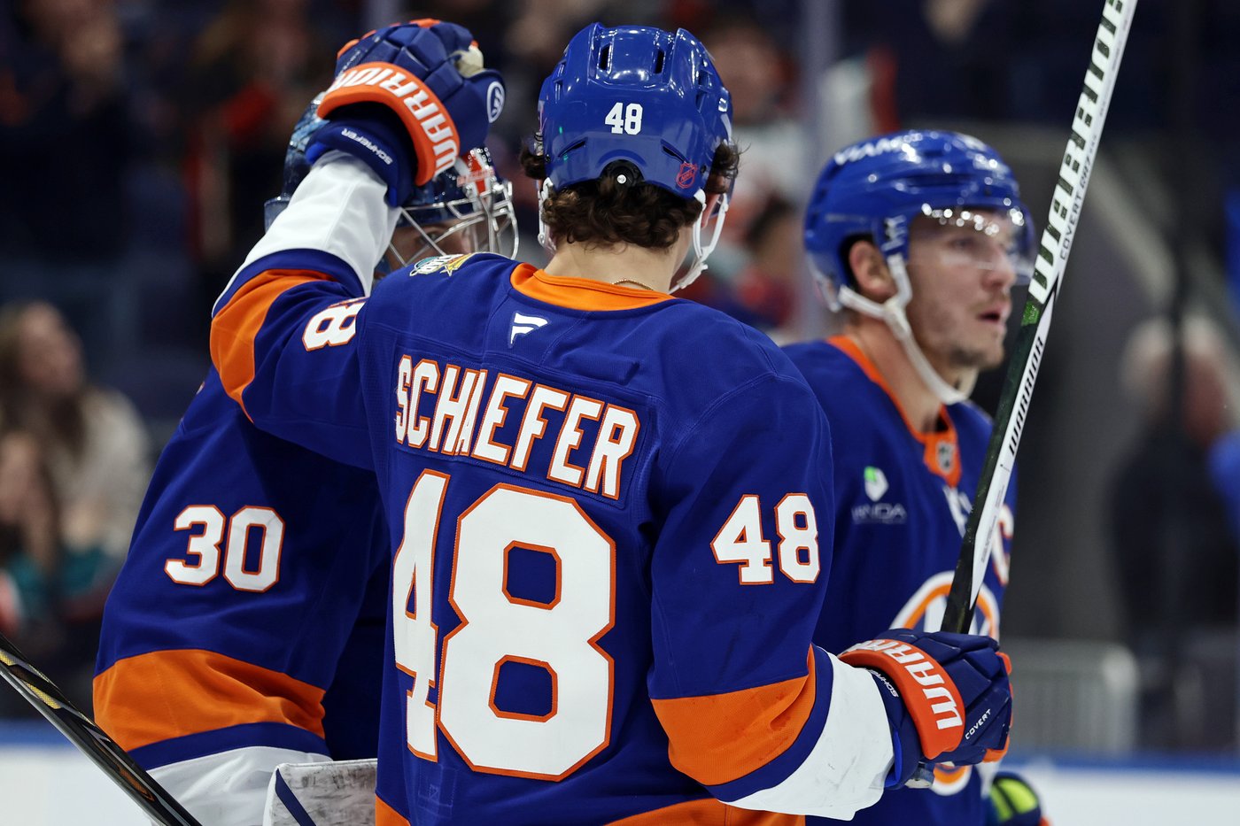 'Unflappable guy': Matthew Schaefer off to strong sophomore start for Islanders | iNFOnews.ca