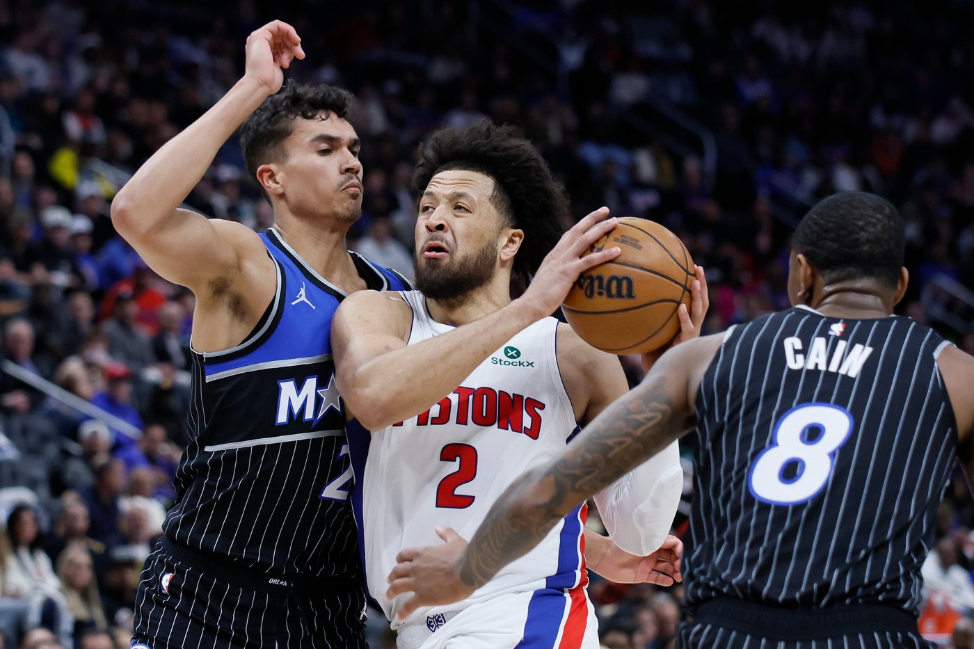 Cade Cunningham comes through for Pistons on the brink, outduels Magic star Paolo Banchero in Game 5 | iNFOnews.ca