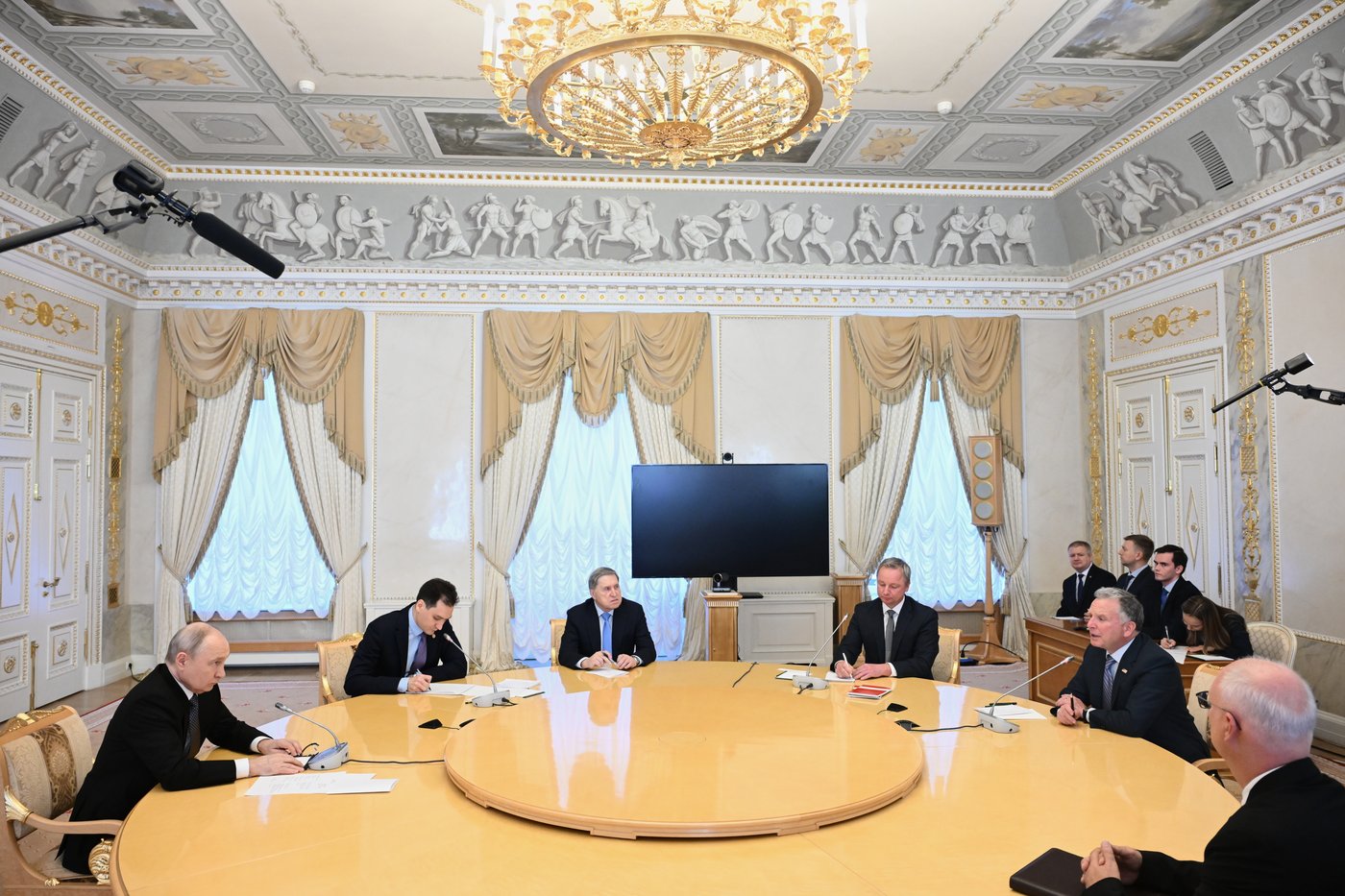 Trump envoy Witkoff meets Putin in St. Petersburg for Ukraine war talks | iNFOnews.ca