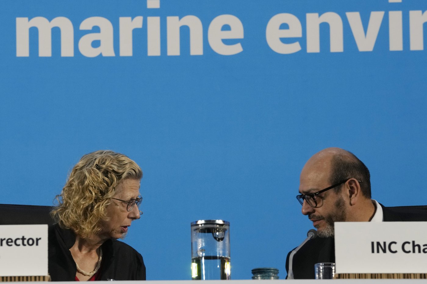 Negotiators fail to reach an agreement on a plastic pollution treaty. Talks to resume next year | iNFOnews.ca