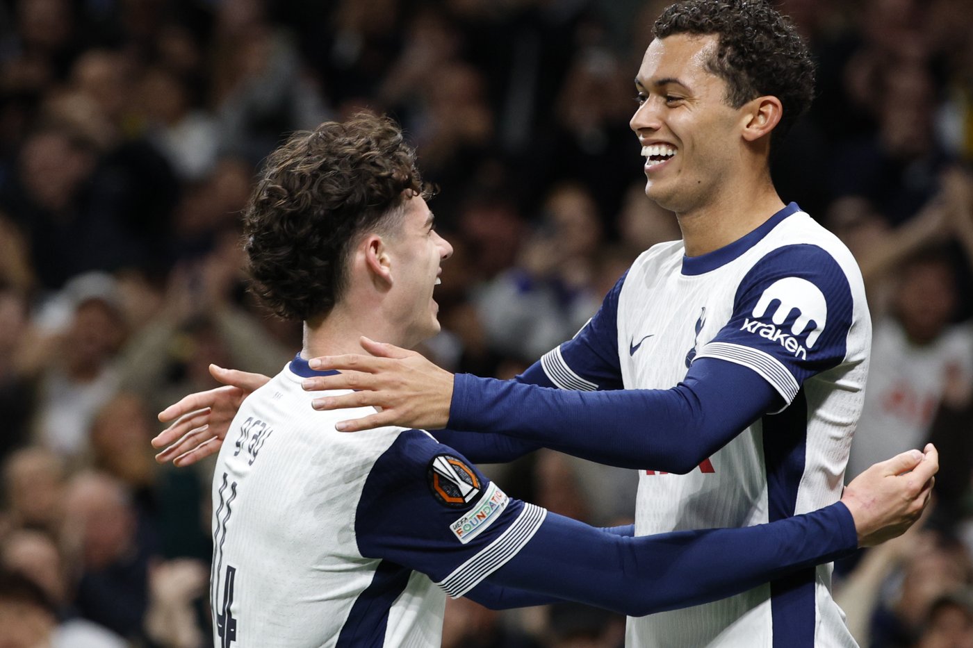 Tottenham overcomes early red card to post 3-0 win in revamped Europa League | iNFOnews.ca