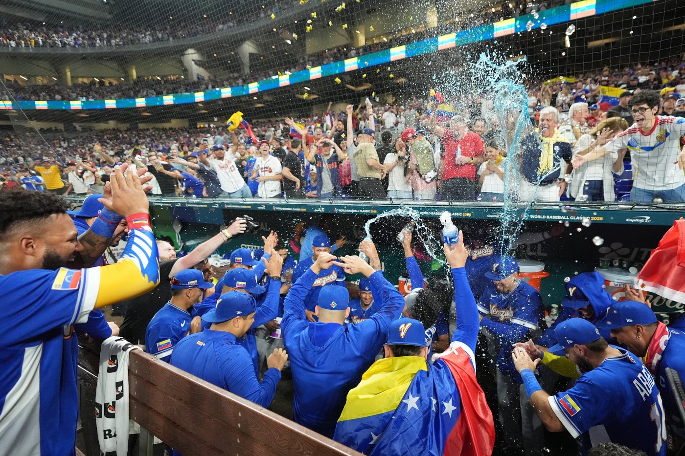 Venezuela rallies past Italy 4-2 with 3-run 7th and will face US for World Baseball Classic title | iNFOnews.ca Venezuela rallies past Italy 4-2 with 3-run 7th and will face US for World Baseball Classic title | iNFOnews.ca