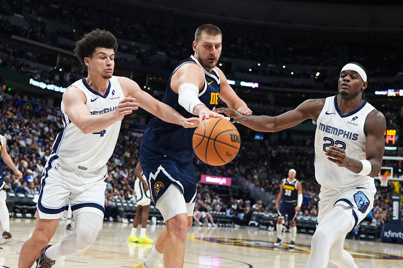 Nuggets beat Grizzlies 136-119 for 10th straight win as Jokic posts his 34th triple-double | iNFOnews.ca Nuggets beat Grizzlies 136-119 for 10th straight win as Jokic posts his 34th triple-double | iNFOnews.ca