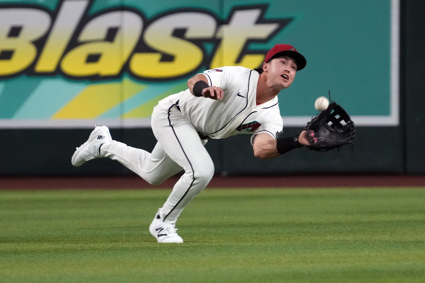 Marte and Arenado hit clutch homers to lift the Diamondbacks over the Dodgers 4-1 | iNFOnews.ca Marte and Arenado hit clutch homers to lift the Diamondbacks over the Dodgers 4-1 | iNFOnews.ca