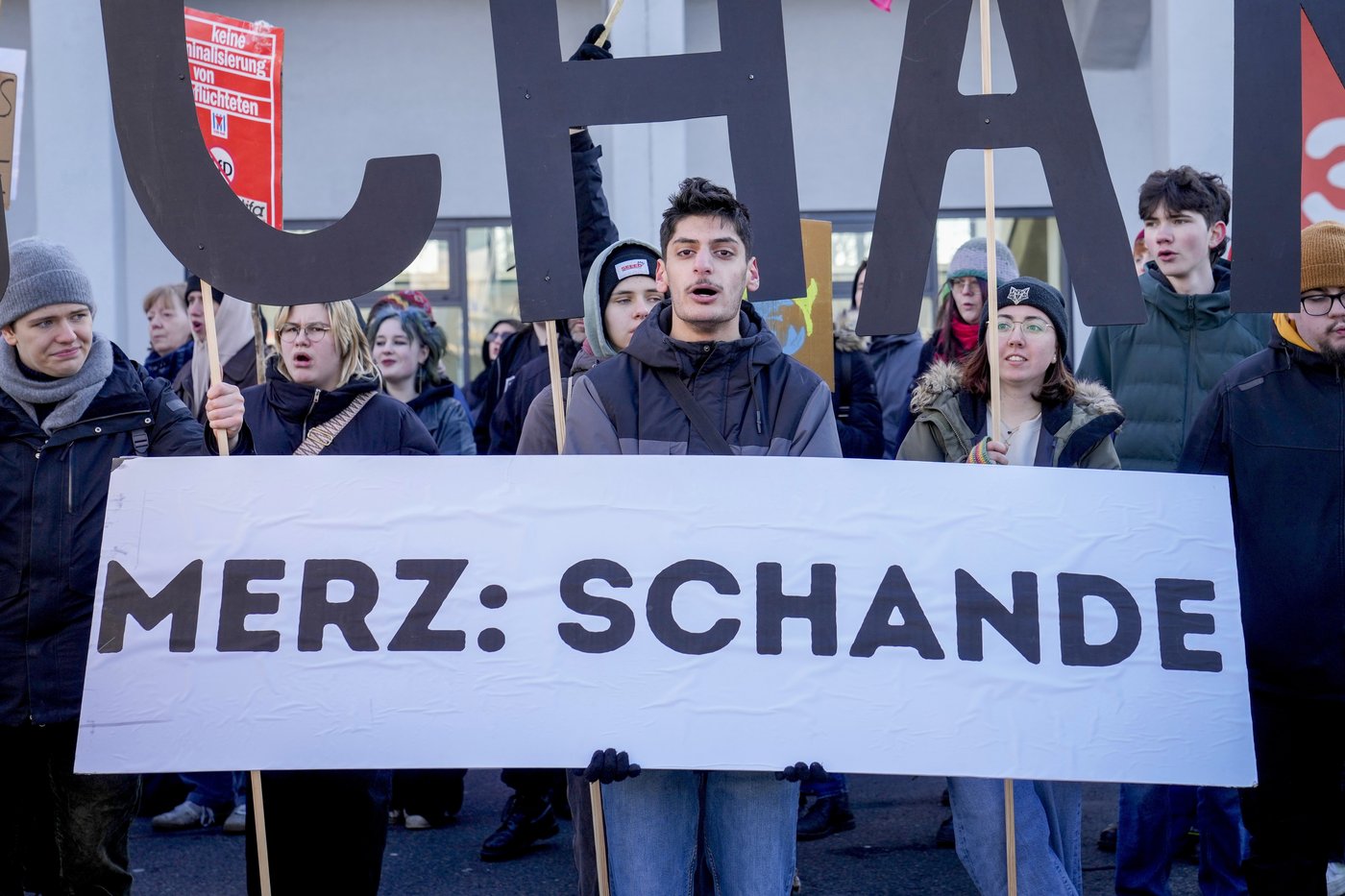 Front-runner in German election says his party will 'never' work with the far right | iNFOnews.ca Front-runner in German election says his party will 'never' work with the far right | iNFOnews.ca