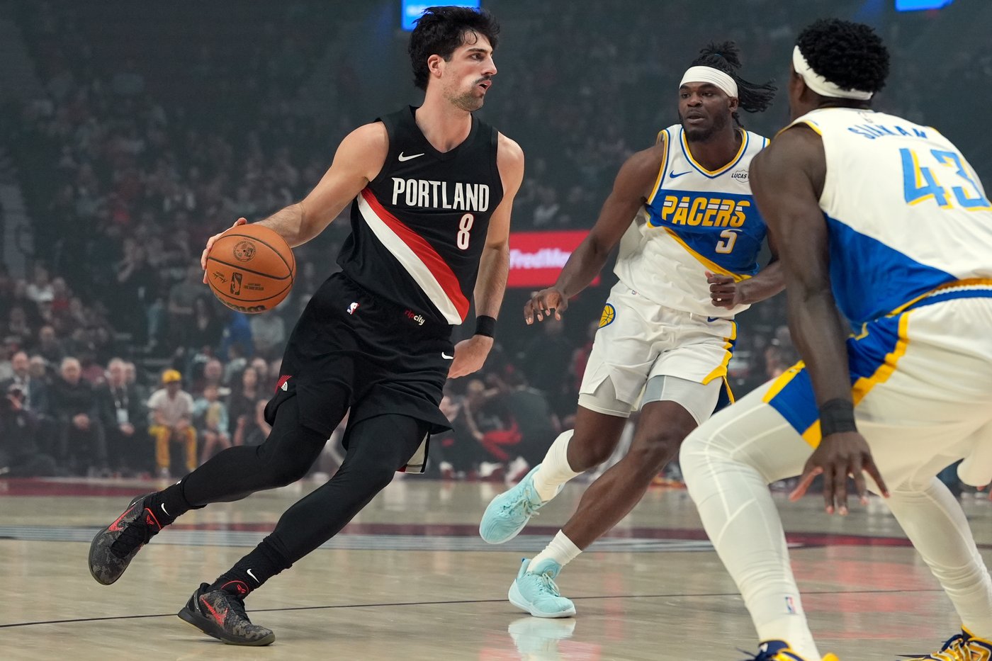Scoot Henderson scores 28 points as the Trail Blazers beat the reeling Pacers 131-111 | iNFOnews.ca