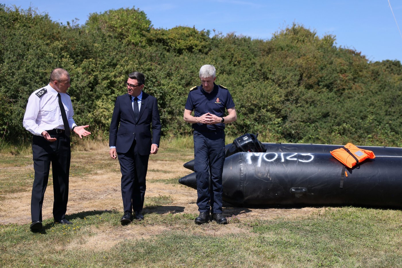 French and British teams rescue 157 migrants after a boat engine fire in the Channel | iNFOnews.ca