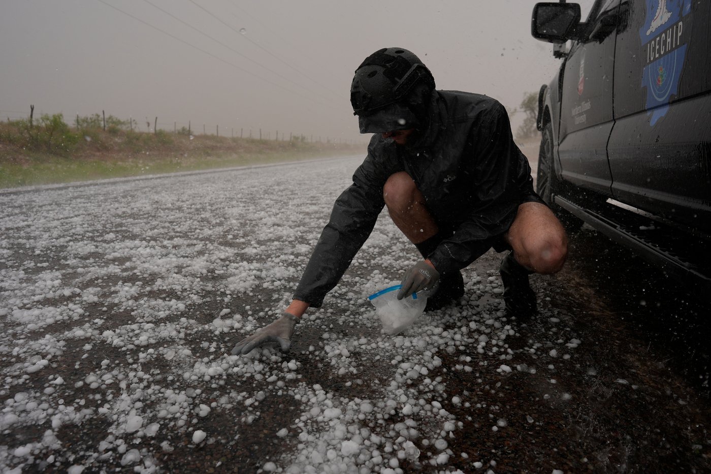 A warmer world creates bigger and more damaging hailstones, study says | iNFOnews.ca A warmer world creates bigger and more damaging hailstones, study says | iNFOnews.ca