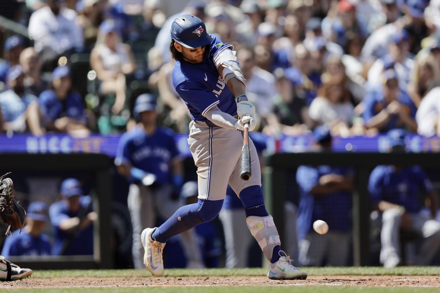 Season over for Blue Jays SS Bo Bichette with broken finger after 1 game back from calf injury | iNFOnews.ca