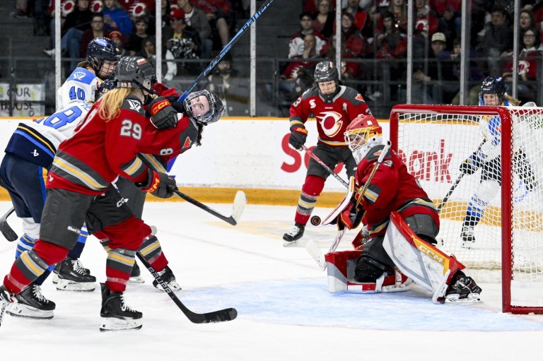Philips stops 41 shots as Charge defeat Toronto Sceptres 3-0 to clinch playoff spot | iNFOnews.ca