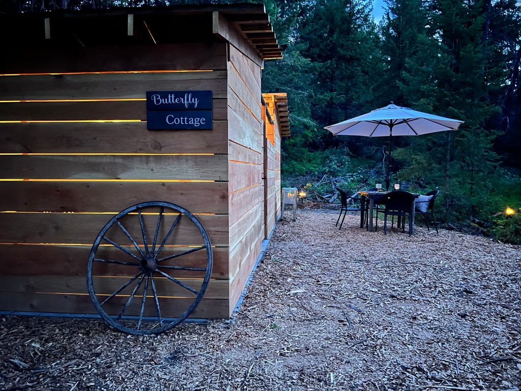 Unusual Airbnb offers unique wilderness experience in South Okanagan | iNhome Unusual Airbnb offers unique wilderness experience in South Okanagan | iNhome