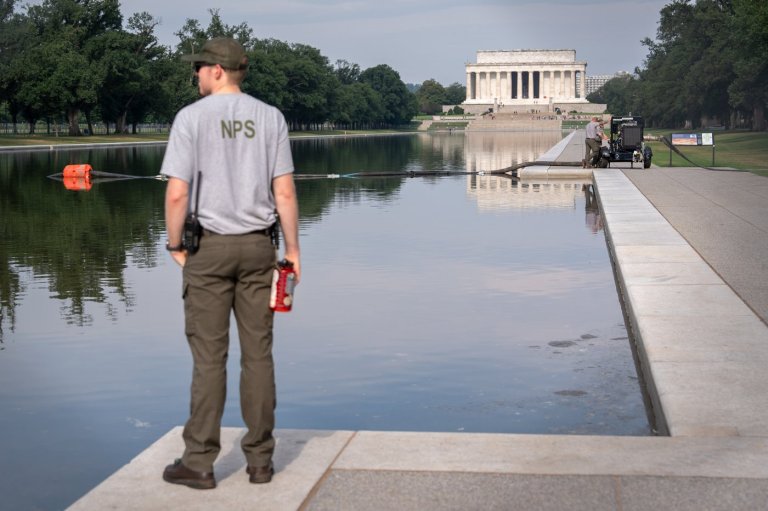 Reflecting Pool's botched repairs threaten to tarnish the National Park Service's reputation | iNFOnews.ca