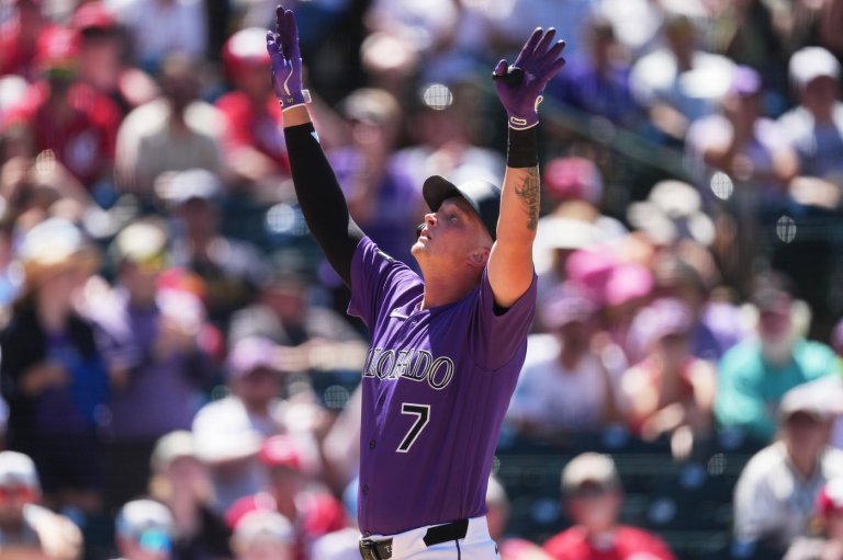 Rumfield erupts for 4 hits, Sugano efficient in return from injured list as Rockies beat Reds 10-3 | iNFOnews.ca