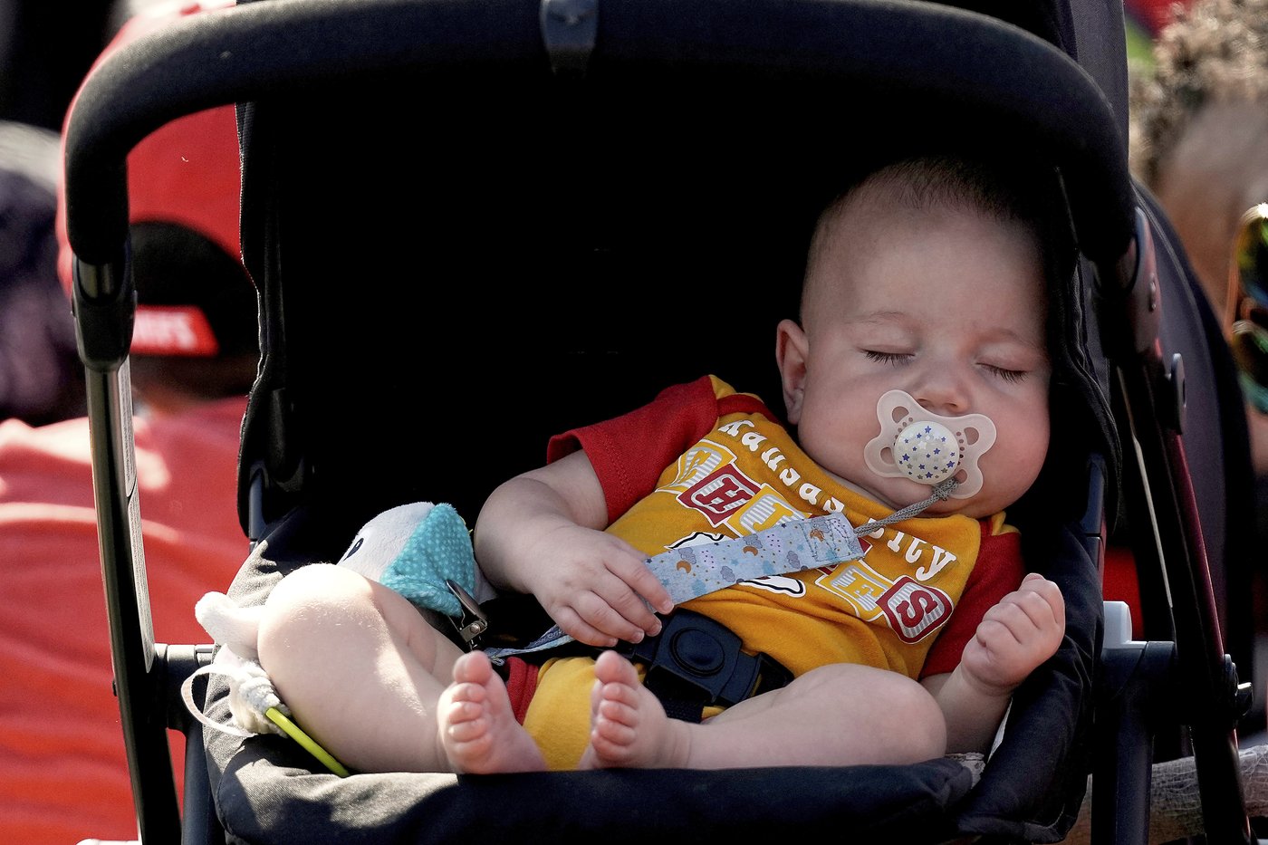 Liam and Olivia dominate - again - with top baby names for a sixth year in a row | iNFOnews.ca