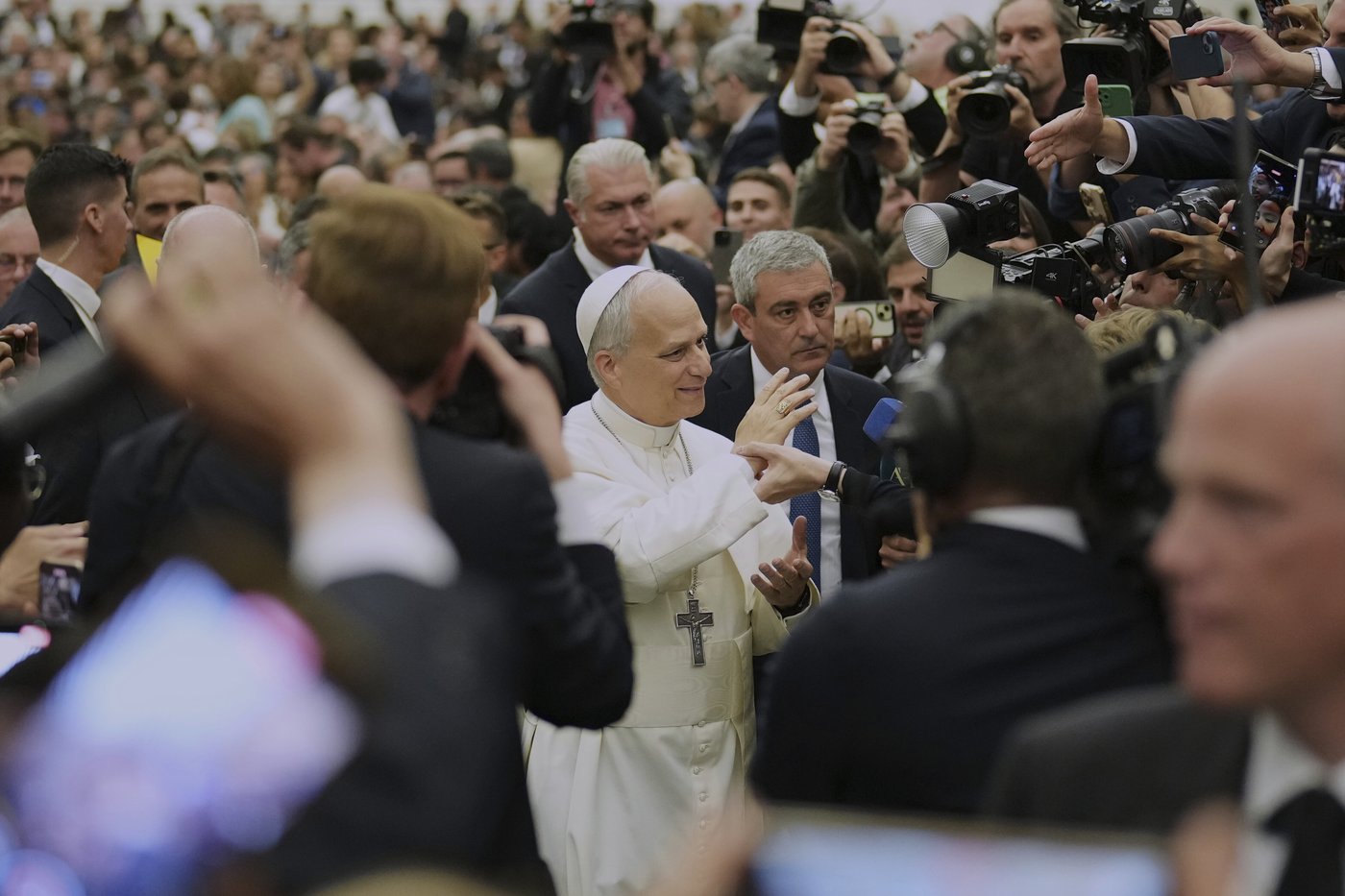 The pope and Sinner: Love, service and a match made in heaven | iNFOnews.ca