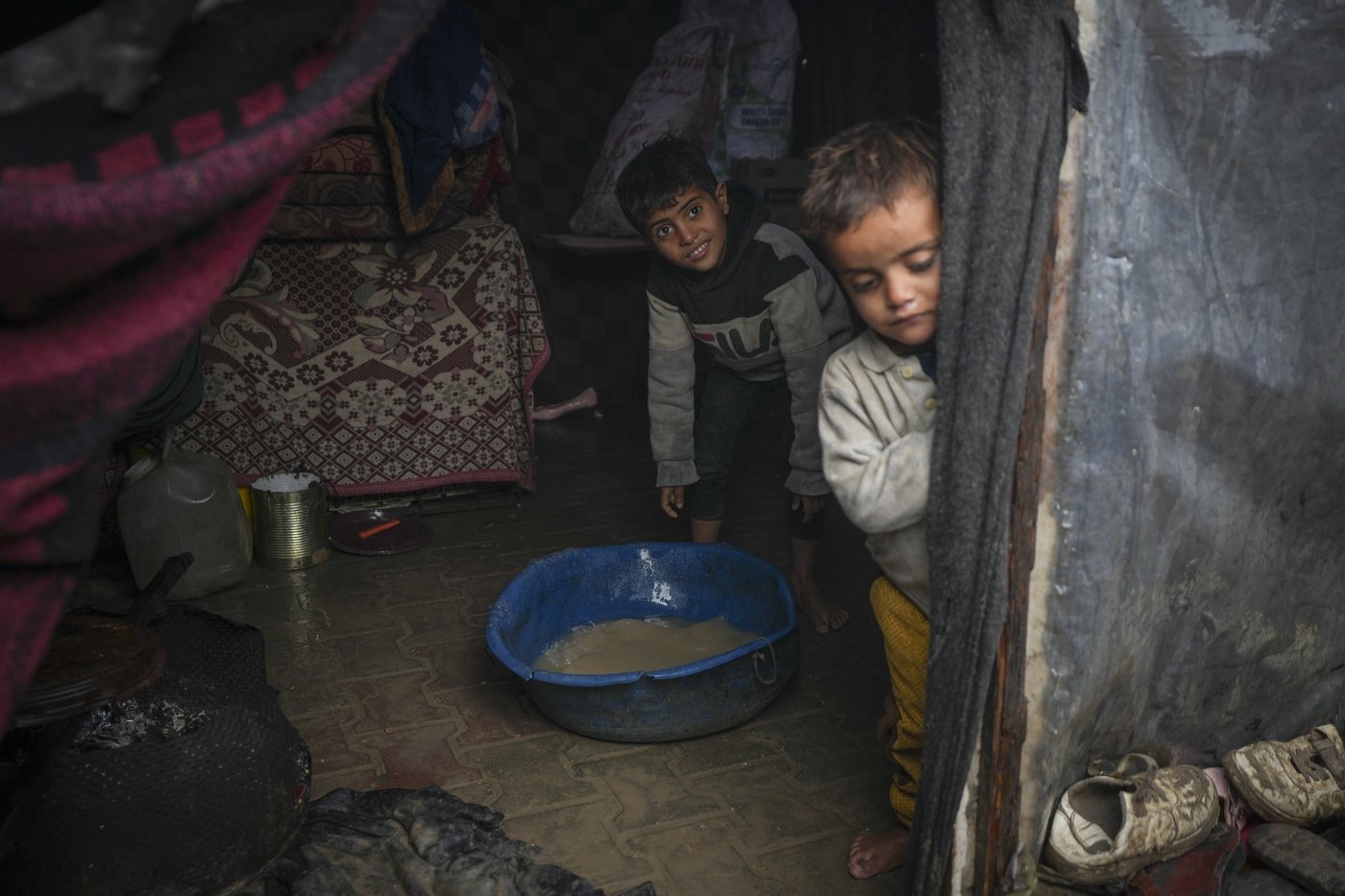 Middle East latest: Dozens of patients and wounded evacuated from Gaza for treatment | iNFOnews.ca