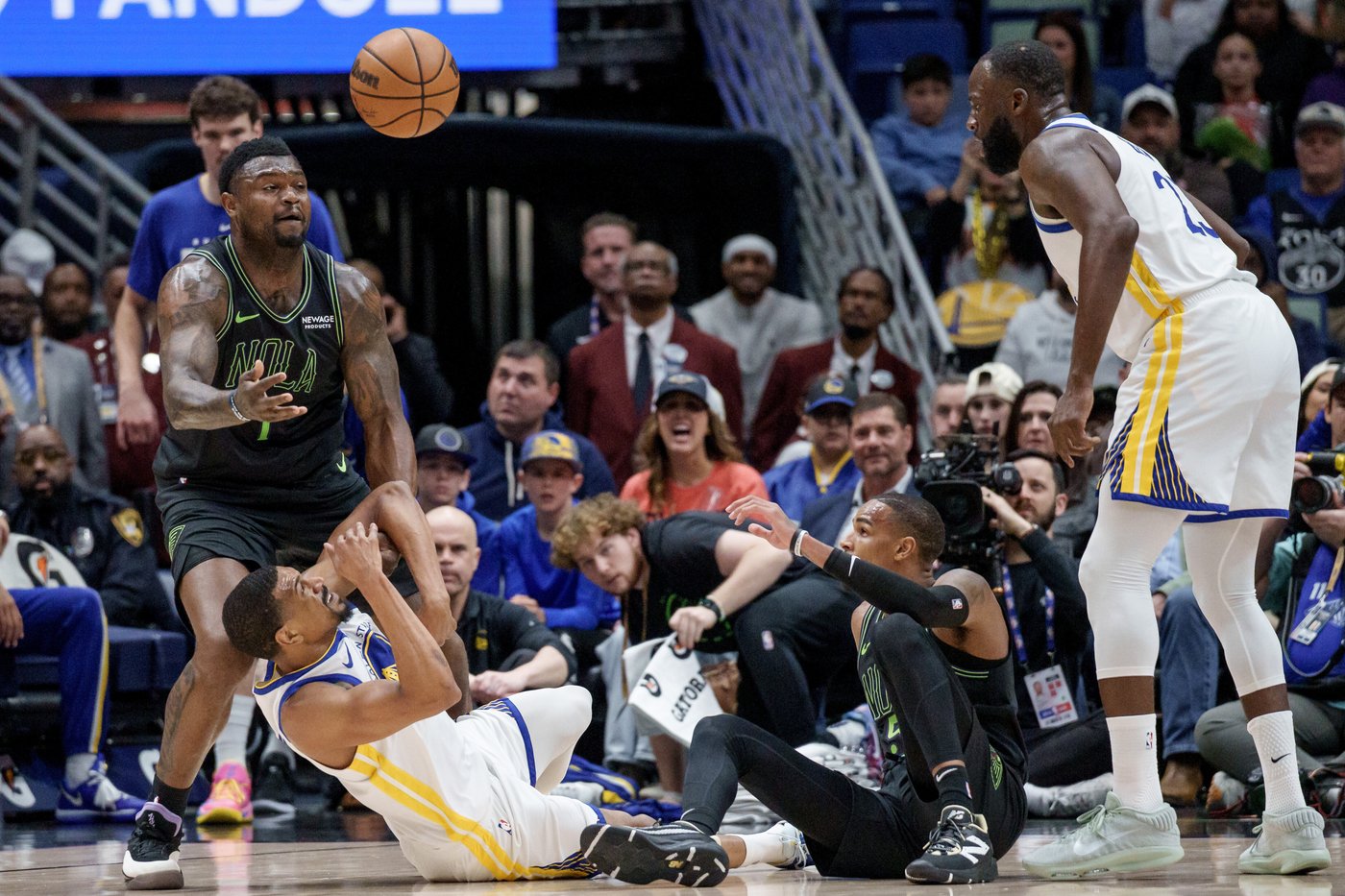 Dejounte Murray returns to the NBA in triumph more than a year after a major injury | iNFOnews.ca Dejounte Murray returns to the NBA in triumph more than a year after a major injury | iNFOnews.ca