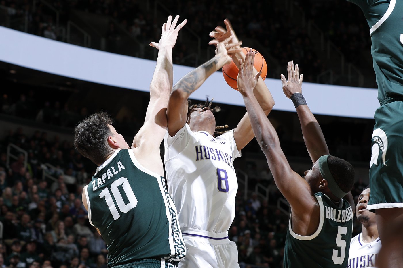 Akins scores 20 points as No. 16 Michigan State overwhelms Washington 88-54 | iNFOnews.ca Akins scores 20 points as No. 16 Michigan State overwhelms Washington 88-54 | iNFOnews.ca