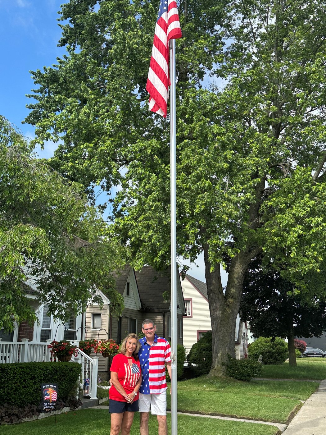 Why most Black Americans say they never fly the American flag, according to a new AP-NORC poll | iNFOnews.ca Why most Black Americans say they never fly the American flag, according to a new AP-NORC poll | iNFOnews.ca