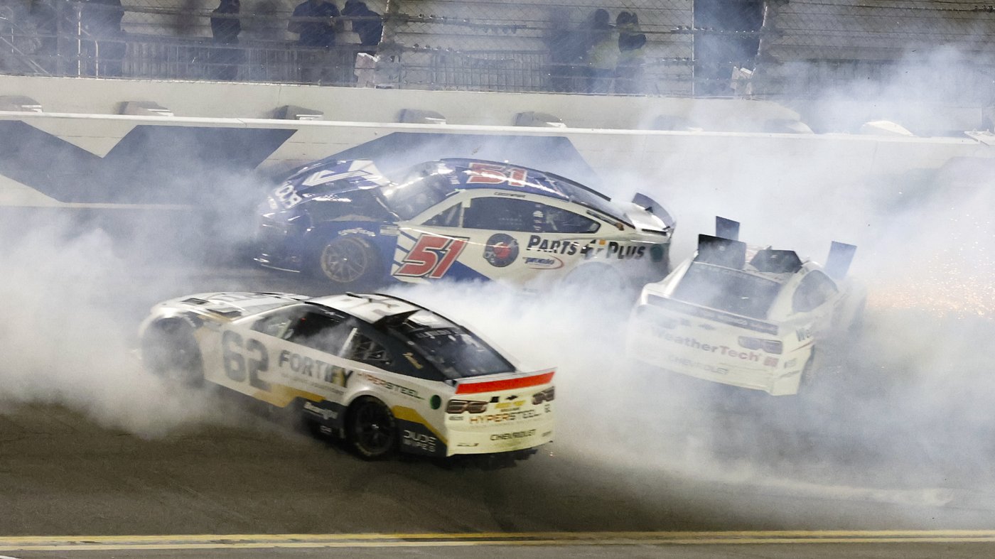 Here's a crash course - a cheat sheet, really - for the 67th running of the Daytona 500 | iNFOnews.ca