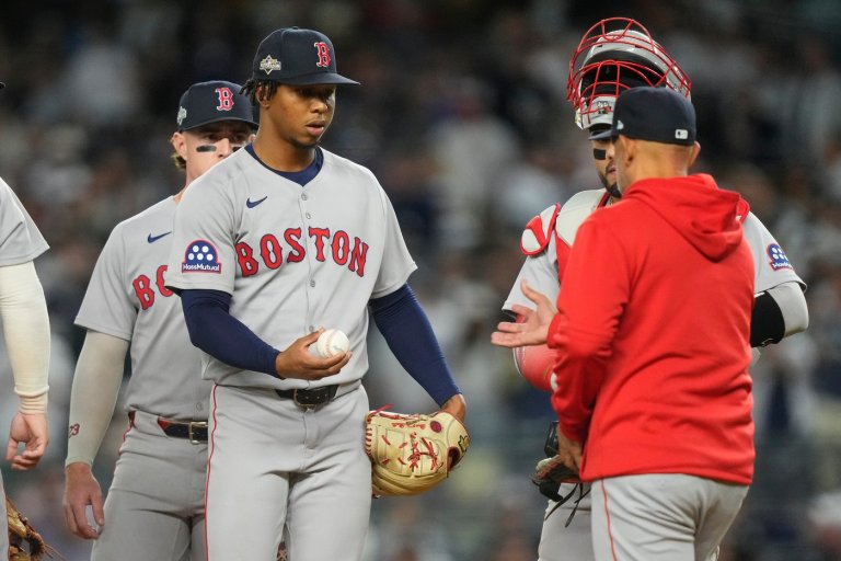 Red Sox use 7 pitchers in their AL Wild Card Game 2 loss to the Yankees | iNFOnews.ca