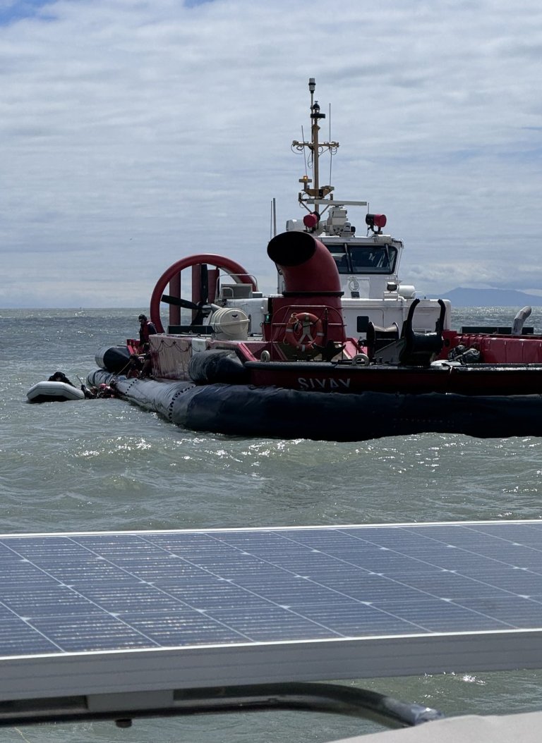 B.C. sailors tell of harrowing choices in rescue of charter sinking survivors | iNFOnews.ca