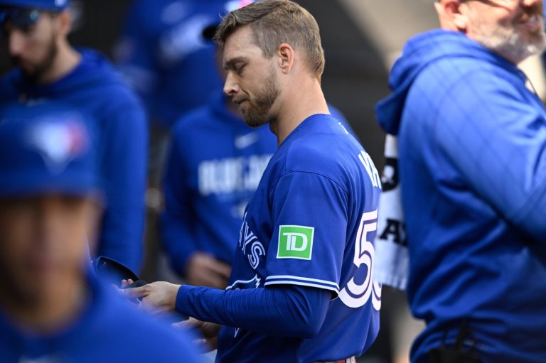 Blue Jays select right-hander Voth to major-league roster before game against Marlins | iNFOnews.ca