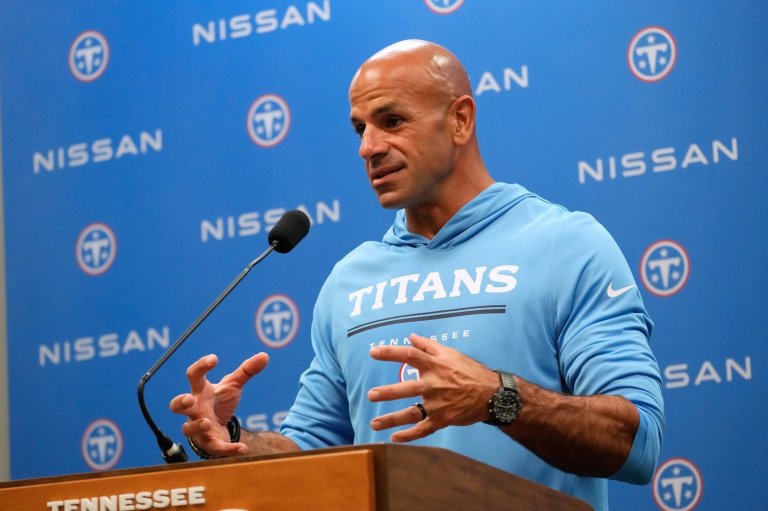 Saleh bets big on Cam Ward: 'This kid’s not going to fail' as Titans open vs Jets | iNFOnews.ca
