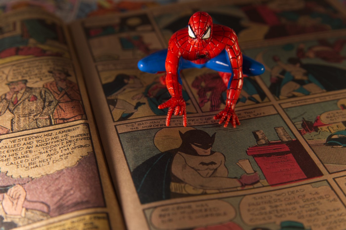 Bam! Pow! Krakoom! The everlasting allure of the American comic book | iNFOnews.ca