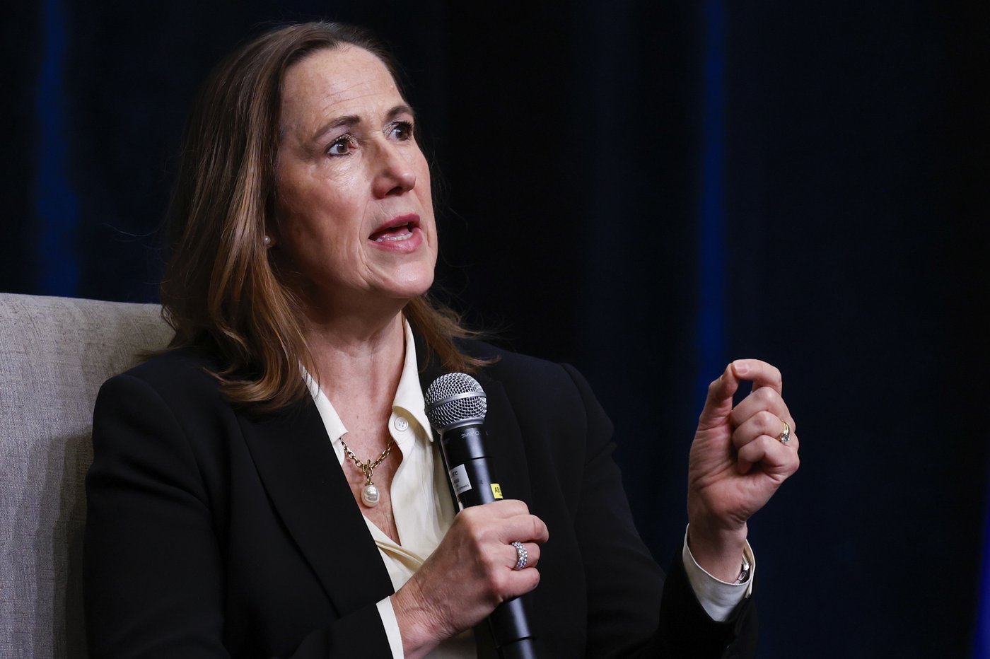 In the news today: labour code changes, ex-envoy on U.S. trade, MapQuest bucks Trump | iNwheels In the news today: labour code changes, ex-envoy on U.S. trade, MapQuest bucks Trump | iNwheels