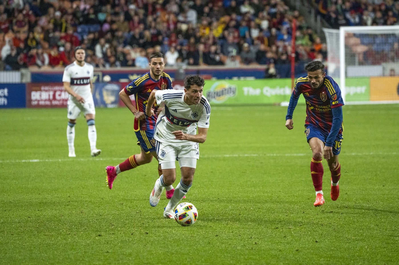 Real Salt Lake beats visiting Whitecaps 2-1 to set single-season club record for points | iNFOnews.ca