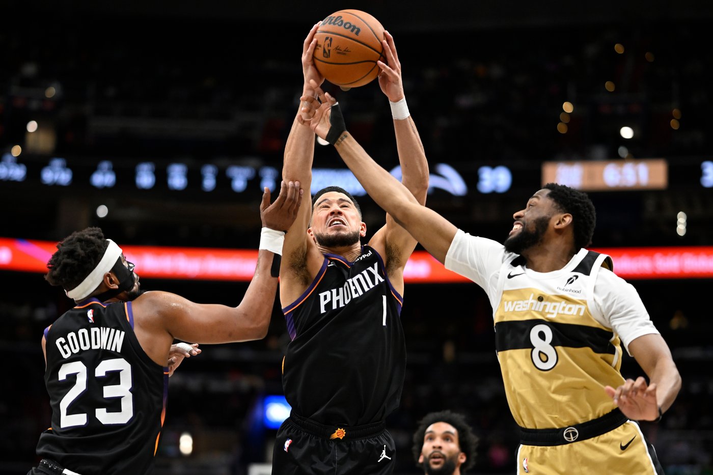 Brooks, Gillespie lead streaking Suns past improving Wizards, 115-101 | iNFOnews.ca