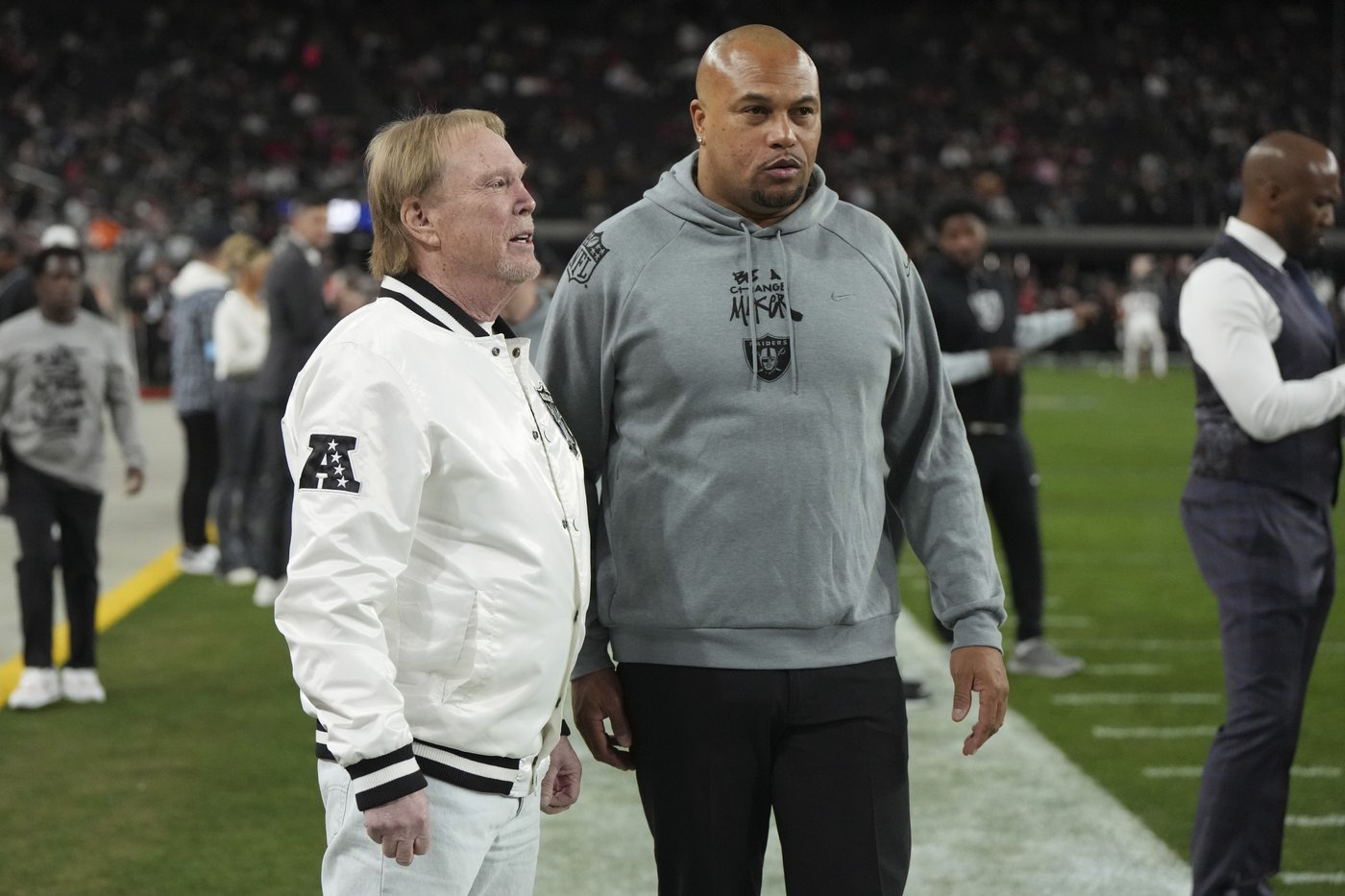 Pierce's future with Raiders remains uncertain, but there are reasons to bring him back | iNFOnews.ca
