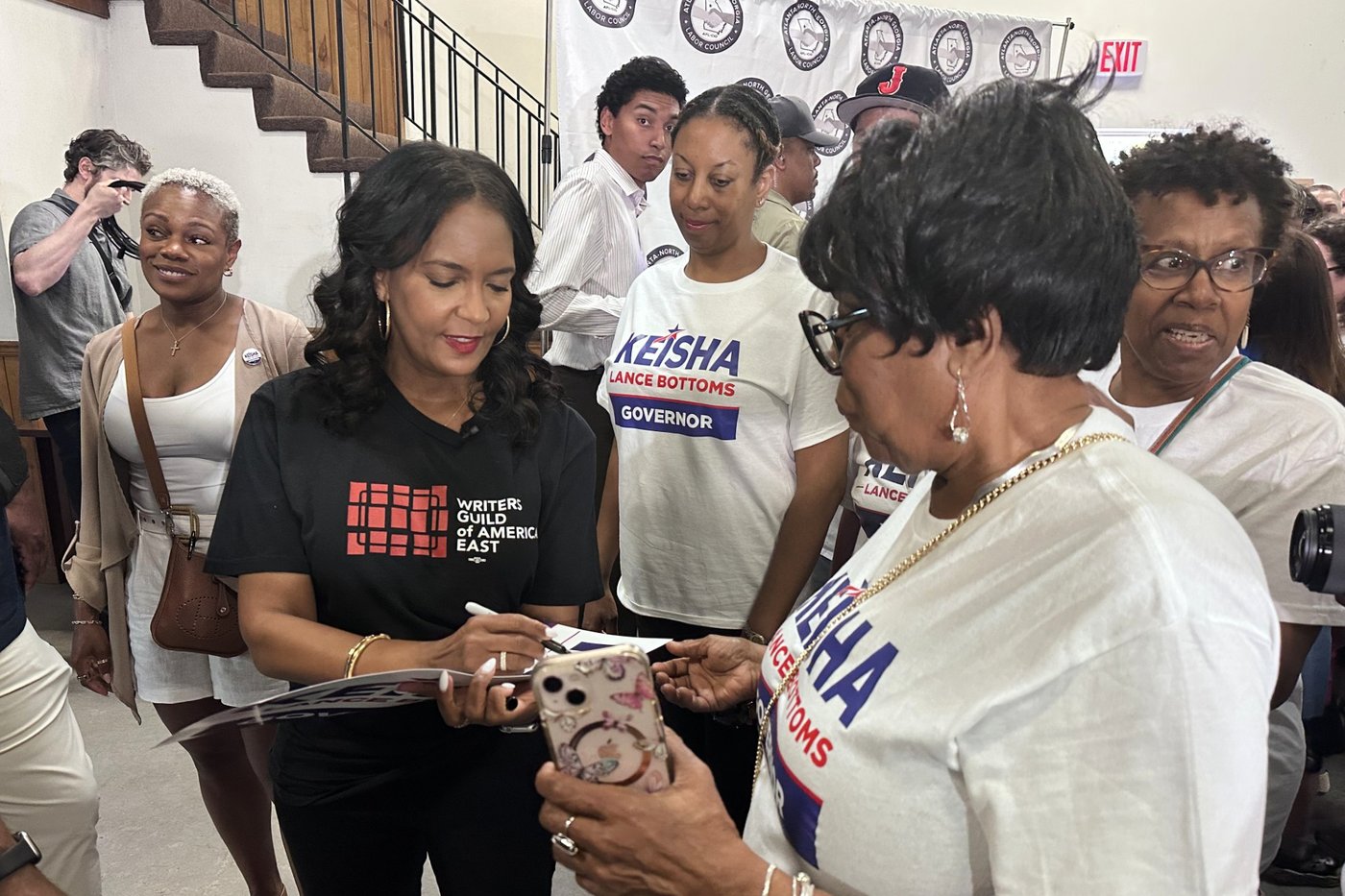 Midterm elections head into the home stretch as candidates hit Labor Day events | iNFOnews.ca Midterm elections head into the home stretch as candidates hit Labor Day events | iNFOnews.ca