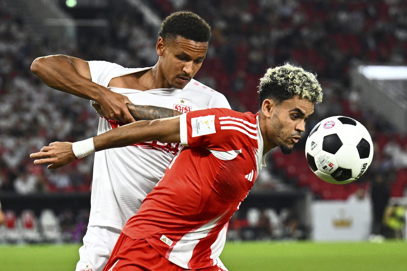 Luis Díaz scores for Bayern to win German Supercup on his debut | iNFOnews.ca