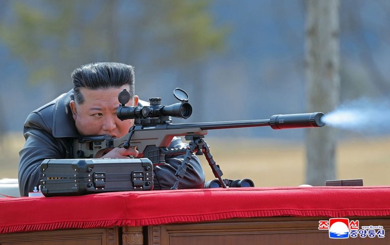 North Korea’s Kim gifts rifles to officials and his daughter takes aim after party congress | iNFOnews.ca
