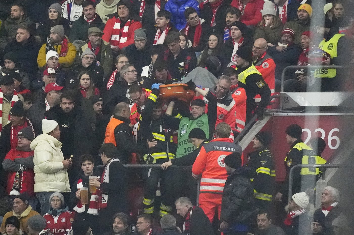 Fan's death overshadows Bayern's win in Champions League as fans refrain from singing | iNFOnews.ca