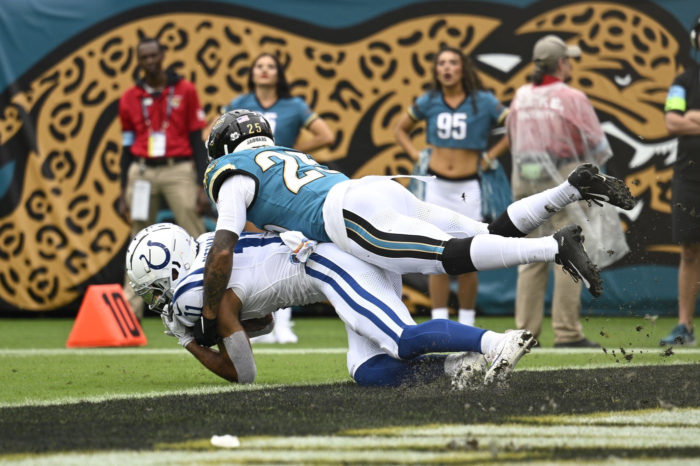 AP Source: Michael Pittman Jr.'s back injury adds new concern to Colts growing injury list | iNFOnews.ca