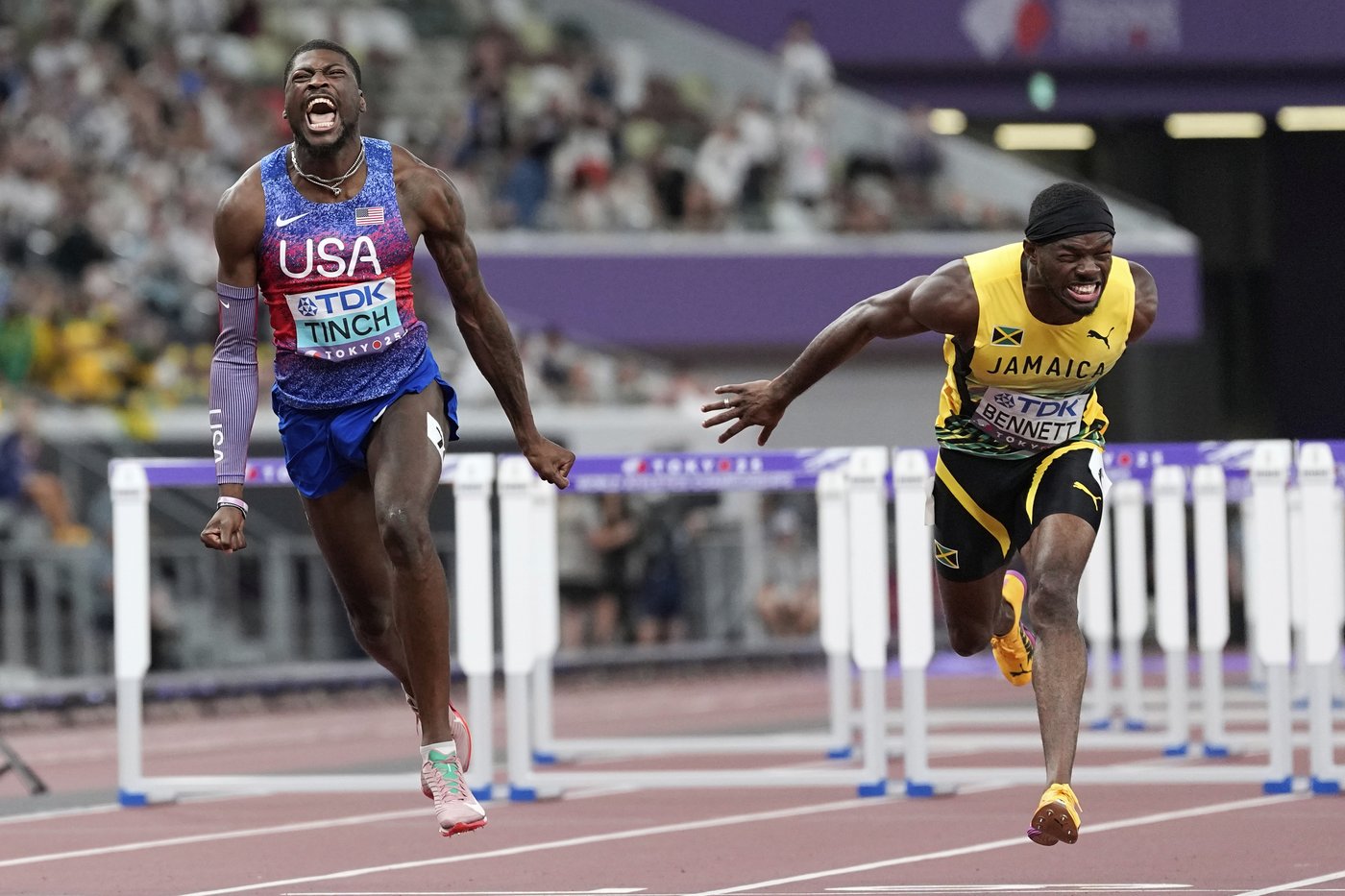 Kipyegon makes more history, wins in a breeze for fourth world title at 1,500 meters | iNFOnews.ca Kipyegon makes more history, wins in a breeze for fourth world title at 1,500 meters | iNFOnews.ca