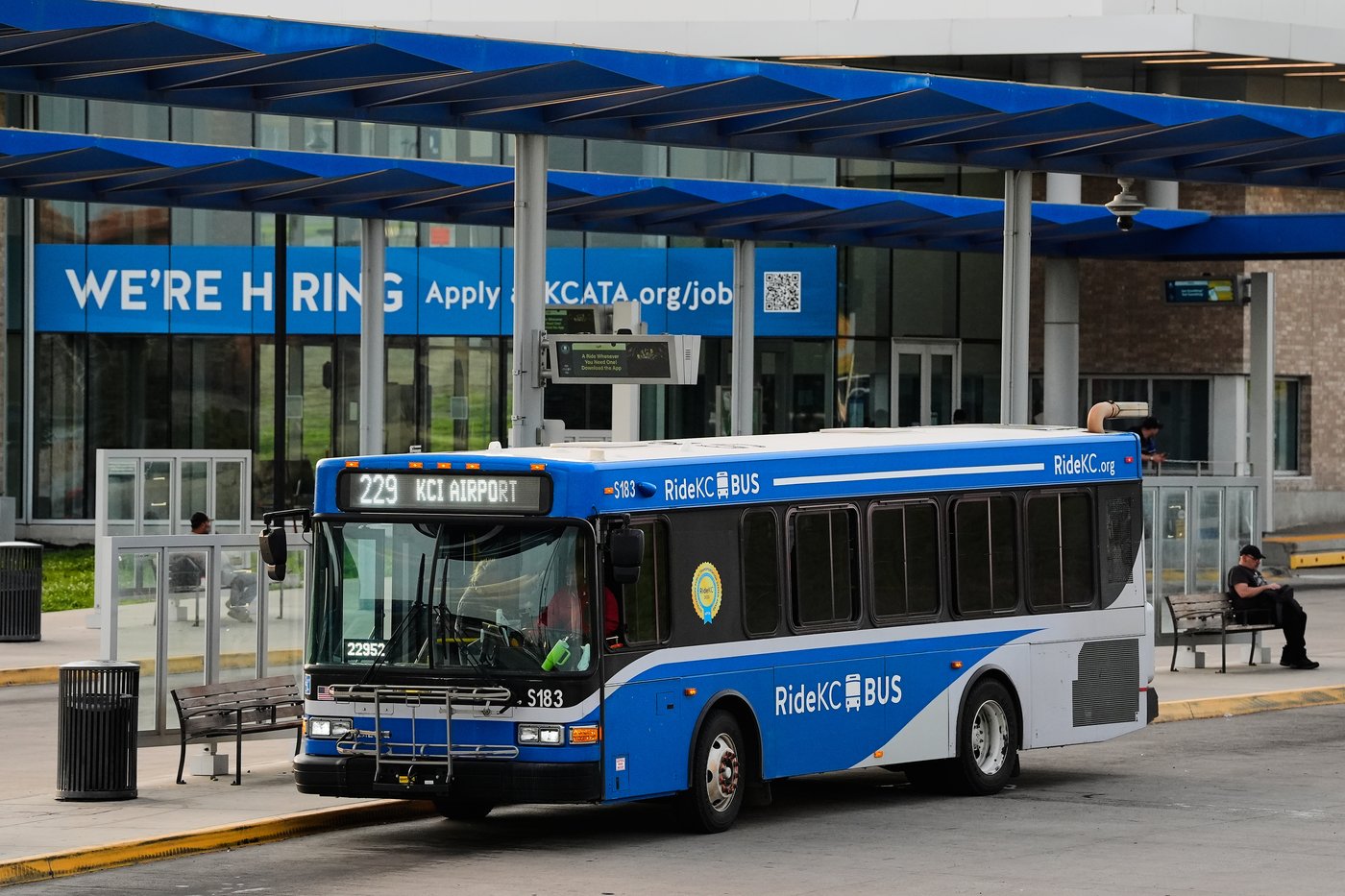 A city's push for facial recognition on public buses ignites debate over security and privacy | iNwheels A city's push for facial recognition on public buses ignites debate over security and privacy | iNwheels