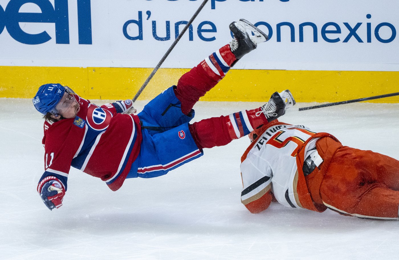 Cutter Gauthier's late winner lifts Ducks over Canadiens in 4-3 thriller | iNFOnews.ca
