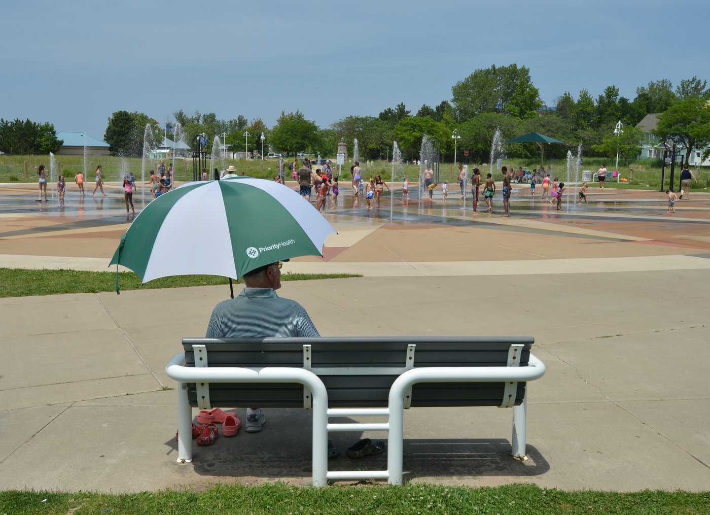 Forecasters cite 'dangerous' conditions as heat scorches Midwest while on its way to the East | iNFOnews.ca Forecasters cite 'dangerous' conditions as heat scorches Midwest while on its way to the East | iNFOnews.ca