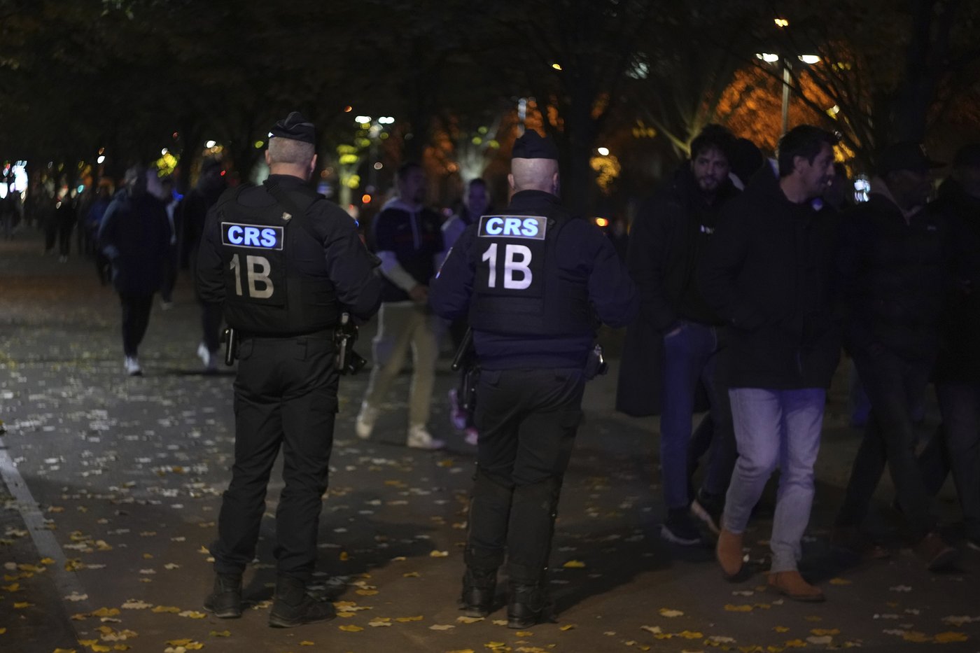 Brief altercation between fans mars France-Israel soccer match despite heavy security | iNFOnews.ca