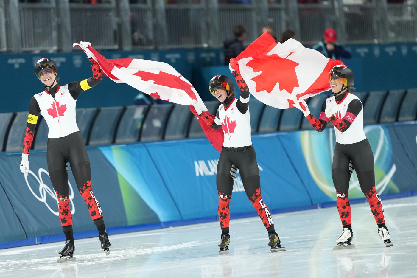 Canada strikes gold again in women’s team pursuit, climbs to 12 medals at Olympics | iNFOnews.ca Canada strikes gold again in women’s team pursuit, climbs to 12 medals at Olympics | iNFOnews.ca