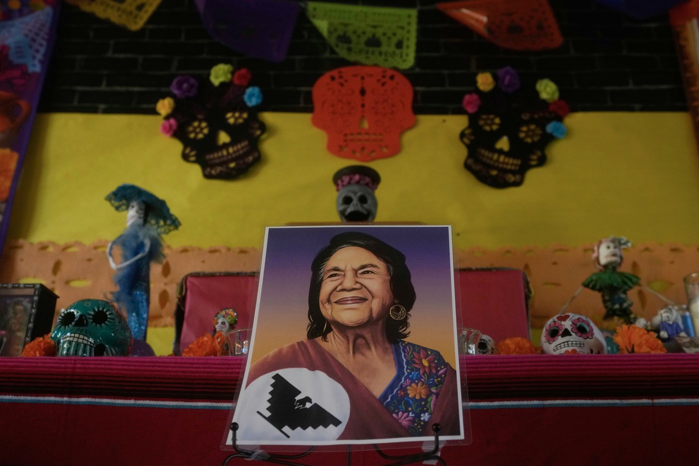 Dolores Huerta's death sparks an outpouring from allies and admirers | iNFOnews.ca