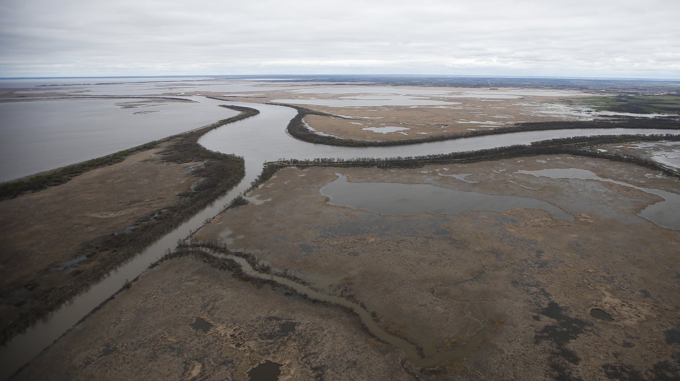 'She is dying': Lawsuit asks Lake Winnipeg to be legally defined as a person | iNFOnews.ca