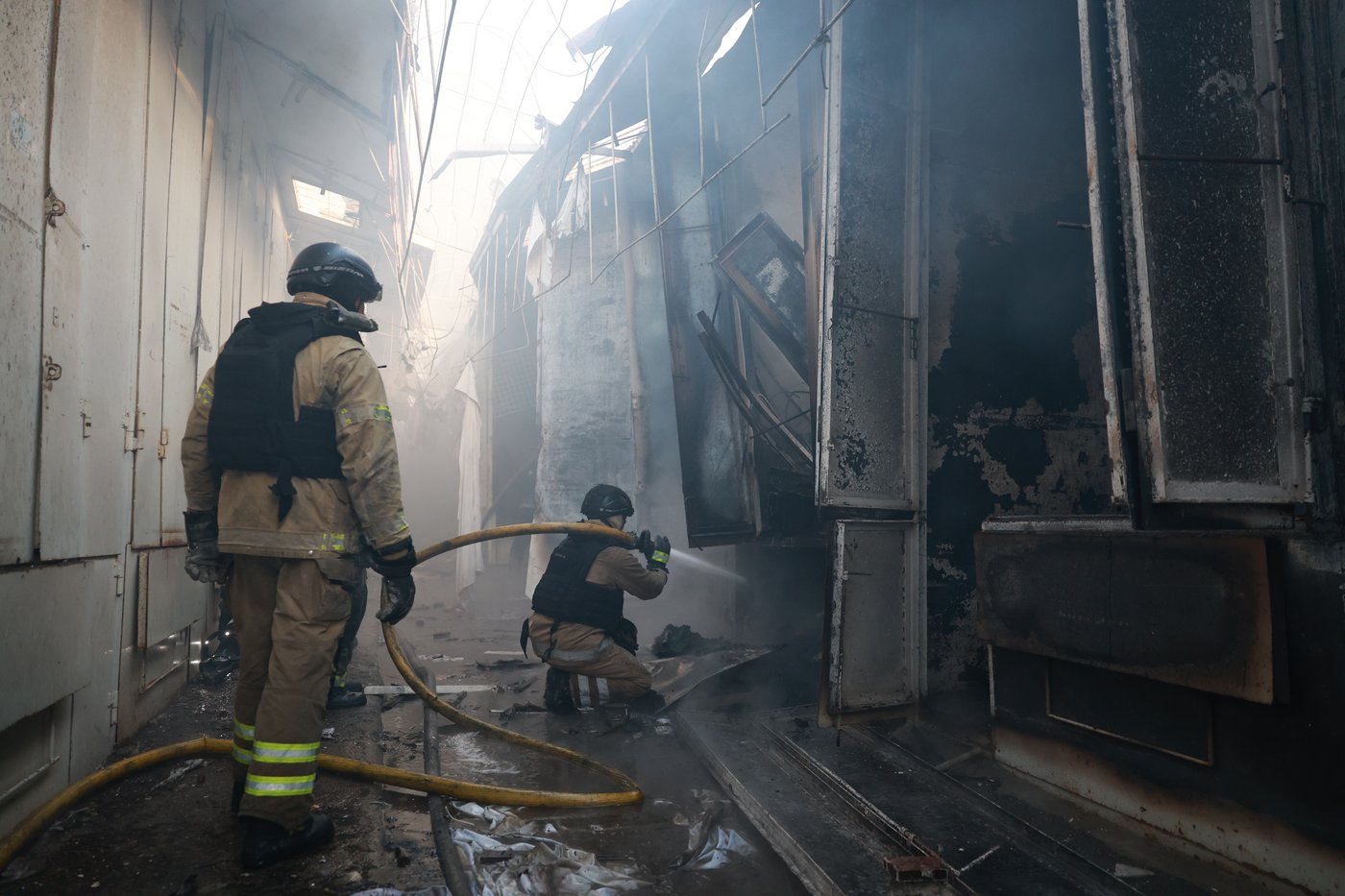 Strikes kill 8 in Ukraine, 1 in Russia after Moscow rejects German calls to de-escalate | iNFOnews.ca